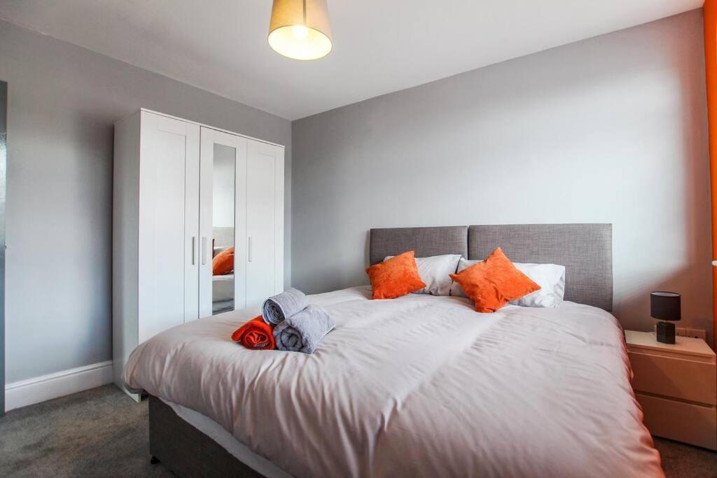 Primeee Location! - Modern Central Apartment Bristol Exterior photo